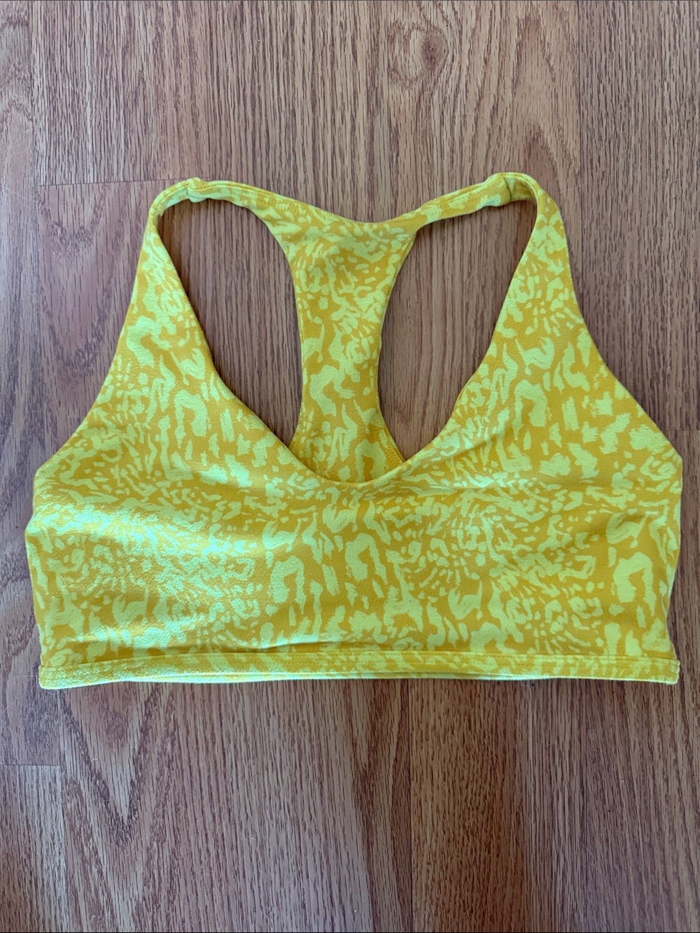 Fleo Yellow Leopard Print Sports Bra Medium